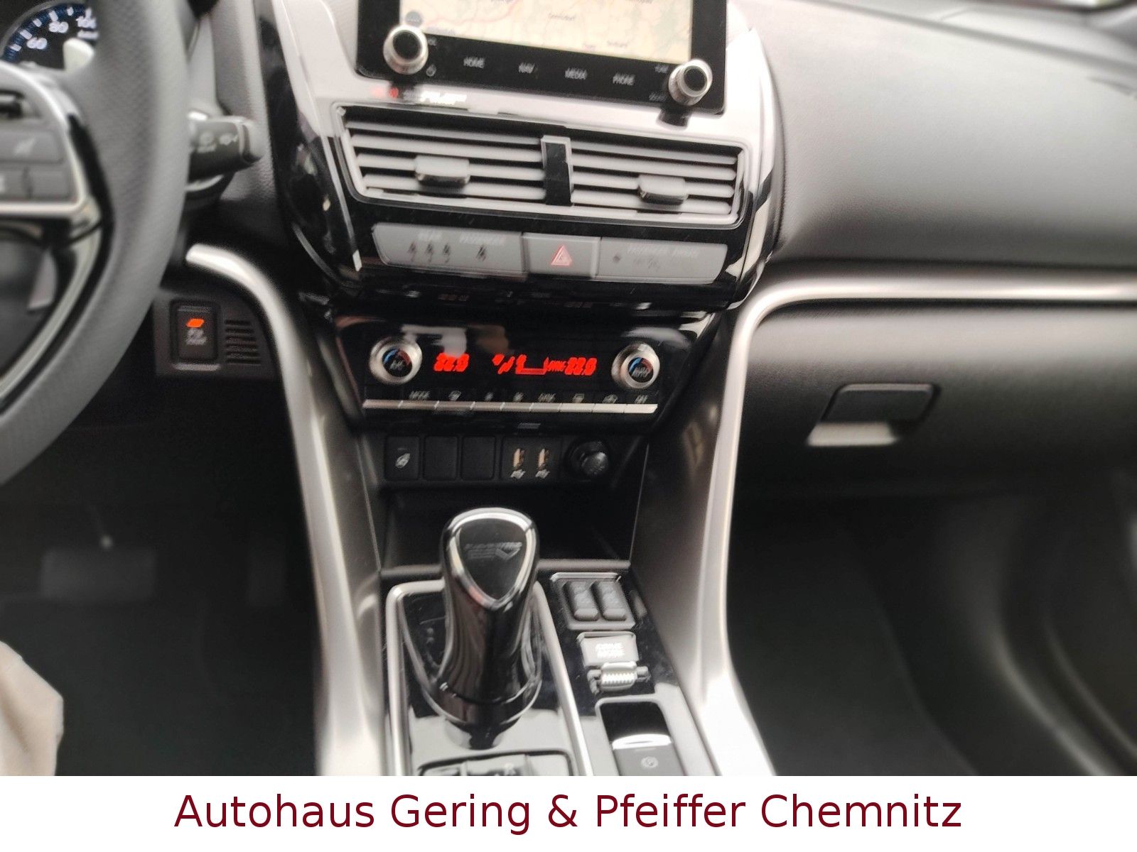 Mitsubishi Eclipse Cross PHEV PlugIn Hybrid Select Black