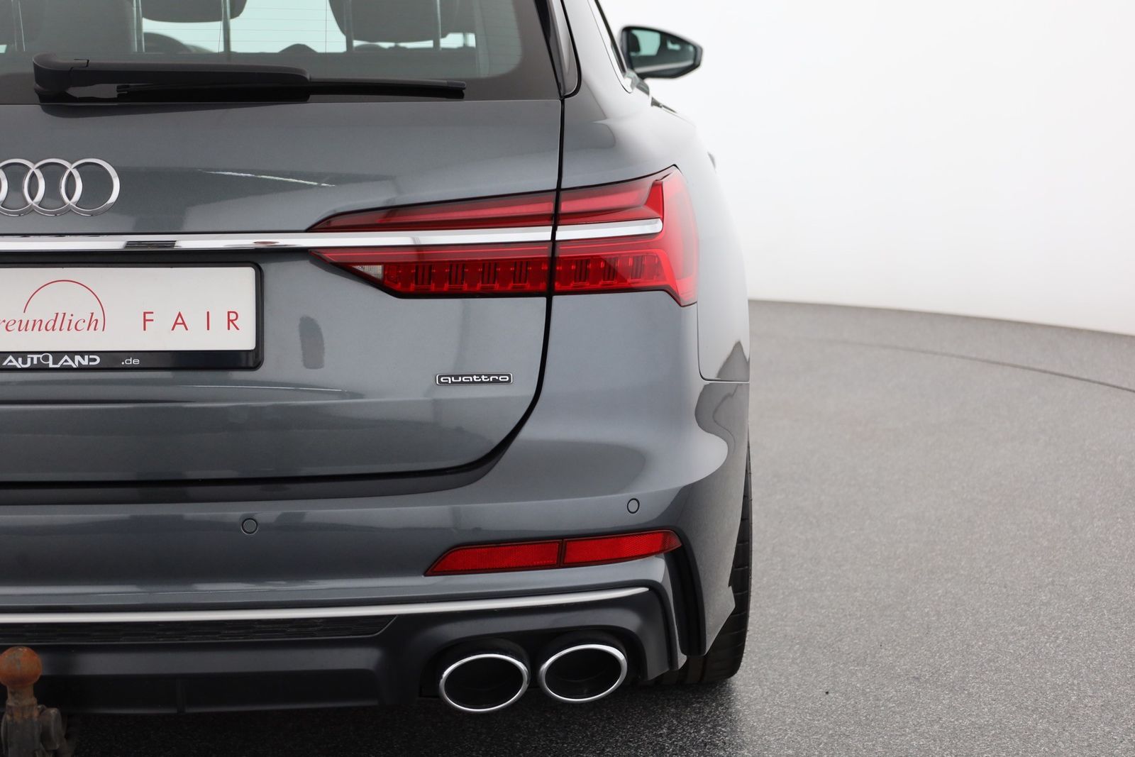 Audi A6 Avant 40 TDI quattro S line - Samsaru's Car Outlet