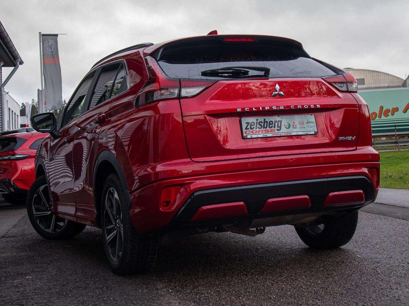 Mitsubishi Eclipse Cross Plus Select  2,4l PHEV 4WD Navi*SH
