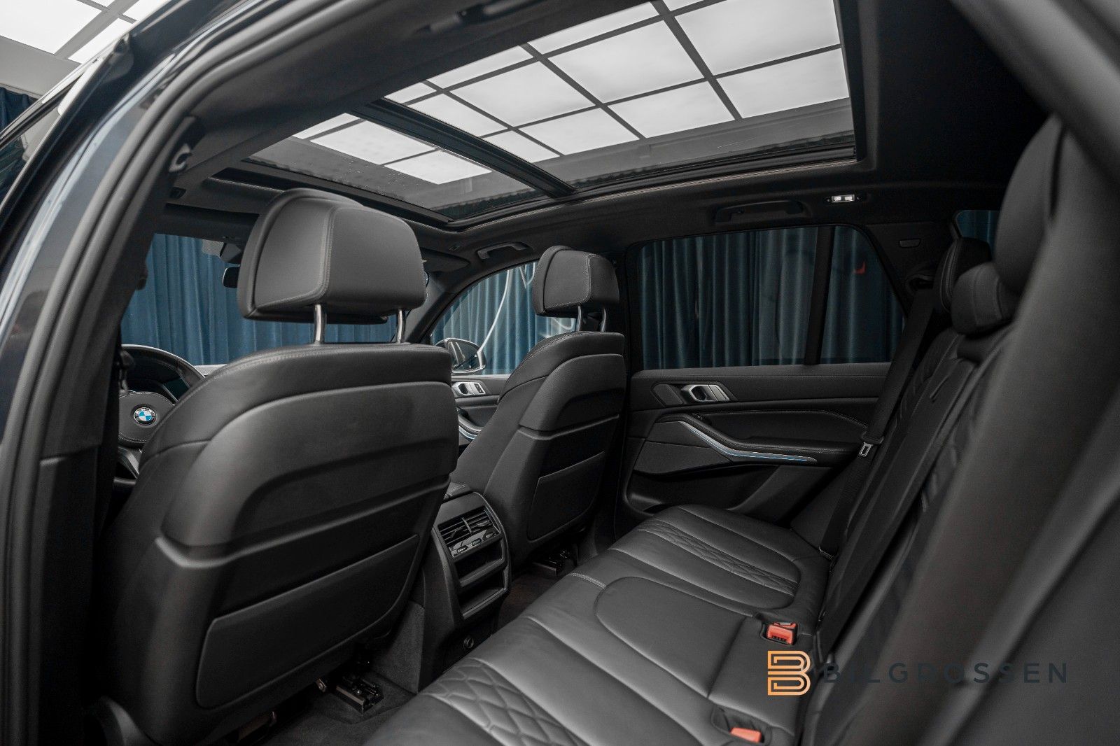 BMW X5 xDrive45e M Sport Pano H/K HUD Tow 360° ACC