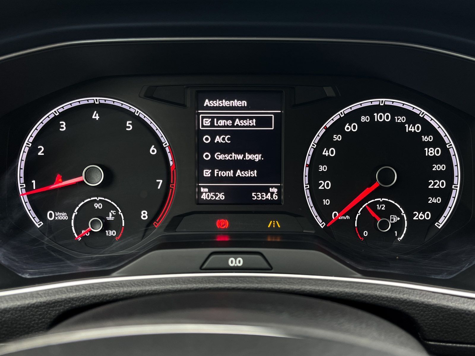 Volkswagen T-Roc 1.5 TSI United - Samsaru's Car Outlet