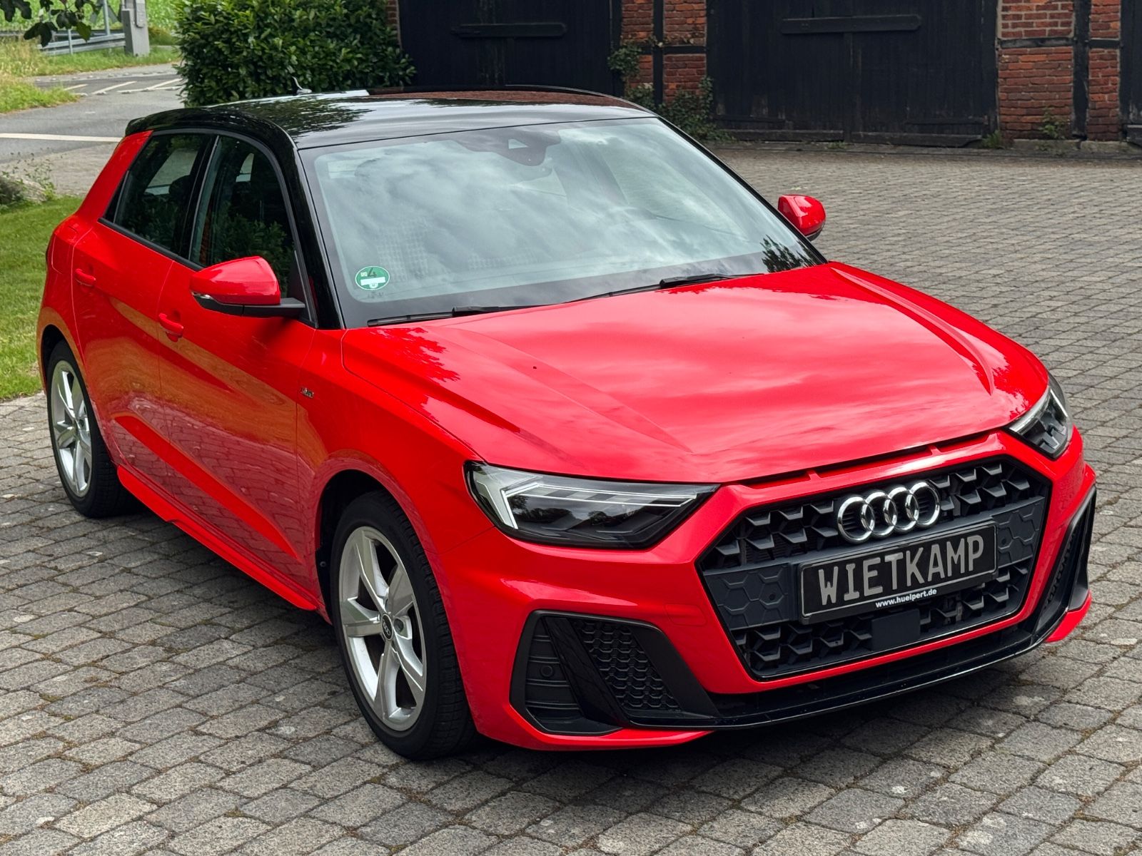 Audi A1 Sportback 30 TFSI S line - Samsaru's Car Outlet