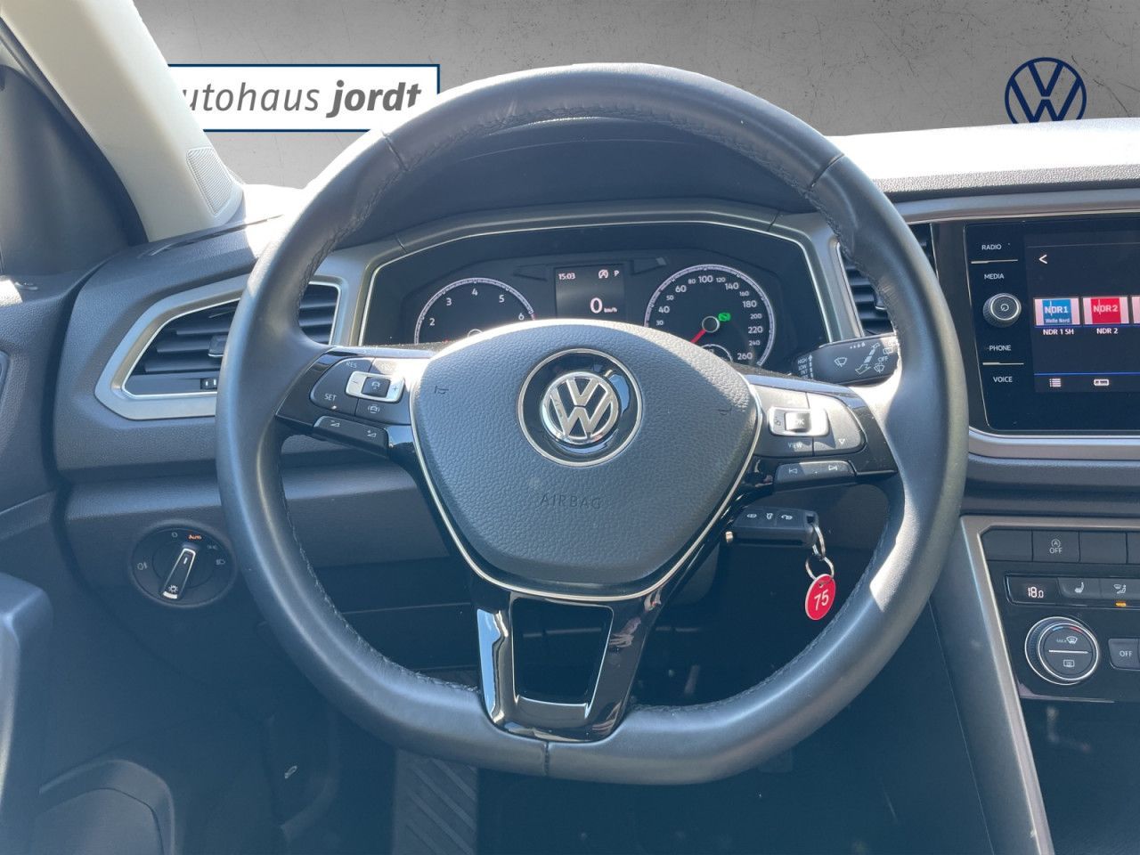 Volkswagen T-Roc 1.5 TSI OPF Style DSG - Samsaru's Car Outlet