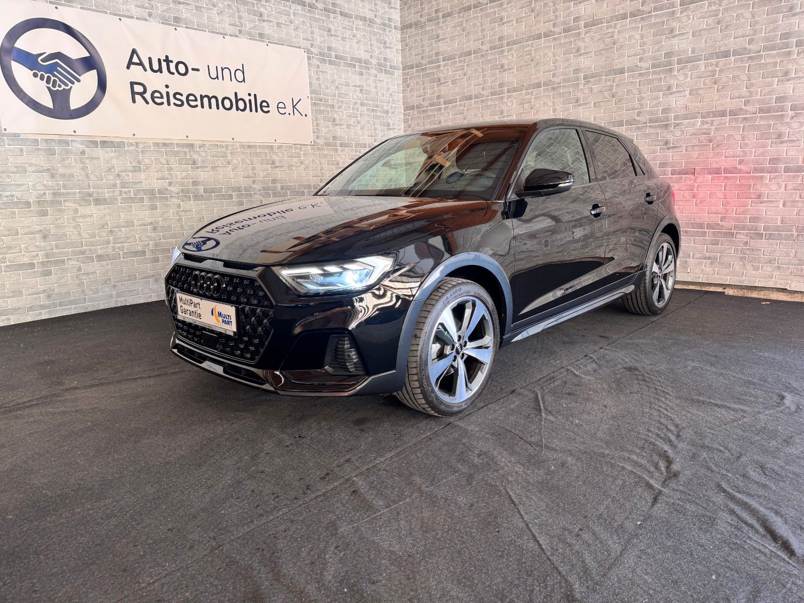 Audi A1 citycarver 35 TFSI S Line - Samsaru's Car Outlet