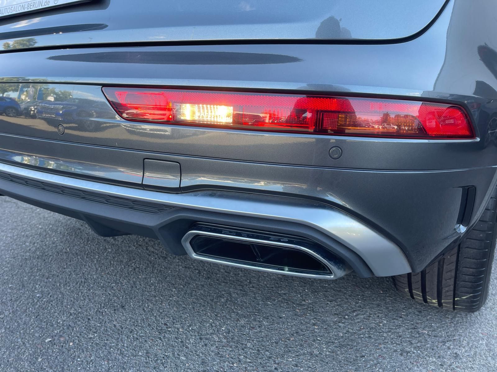 Audi Q5 40 TDI quattro S-Line - Samsaru's Car Outlet