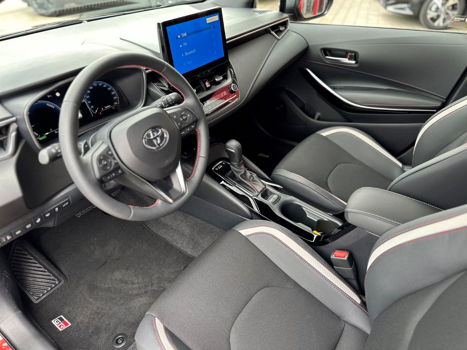 Toyota Corolla 2,0 Hybrid GR Sport Touring Sports