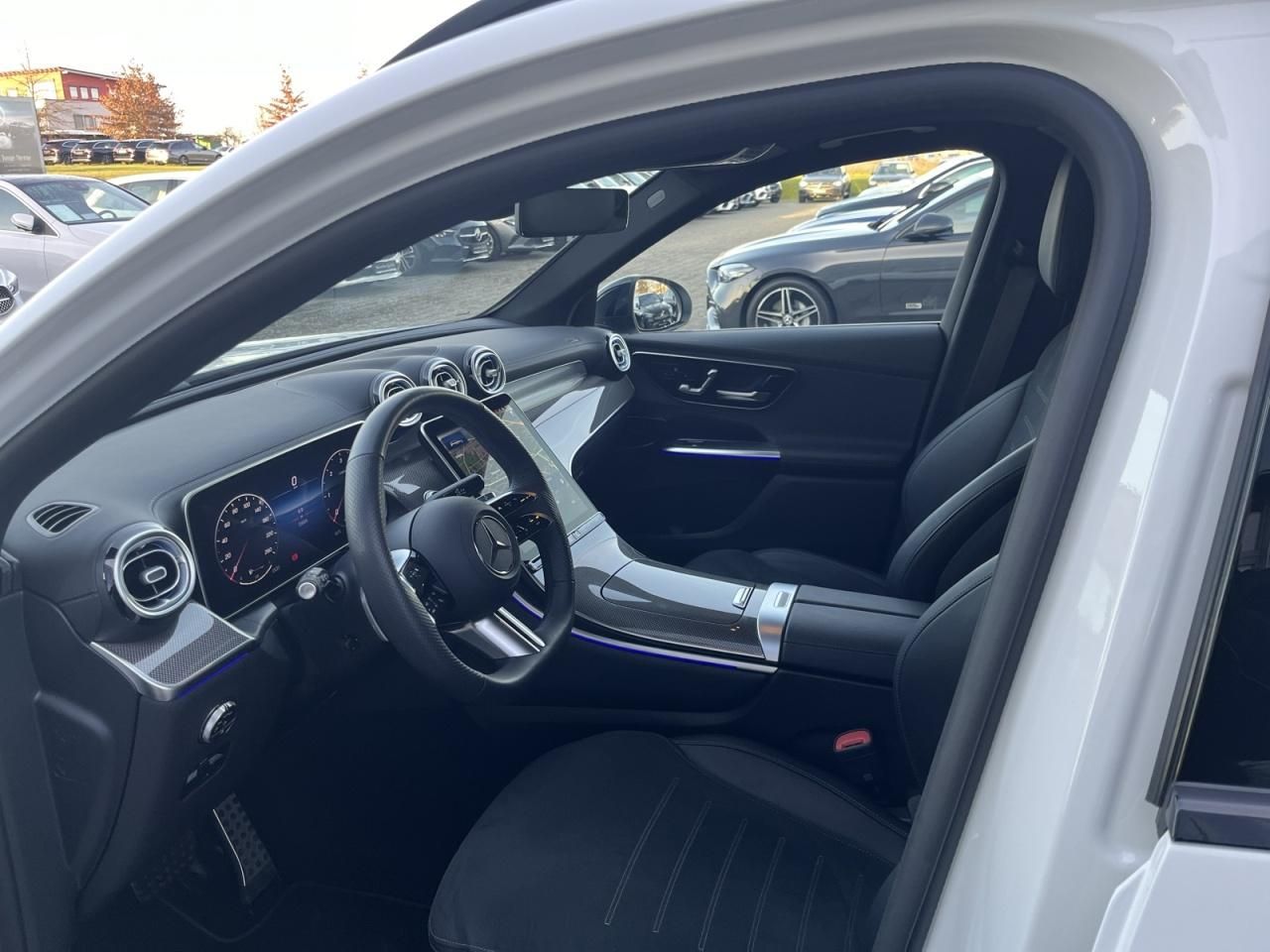 Mercedes-Benz GLC 220 d 4MATIC AMG+NIGHT+DIGI LIGHT+MEMORY+360