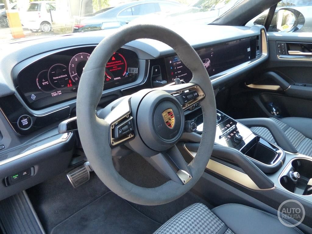Porsche Cayenne Coupe S BOSE, PDCC, PASM