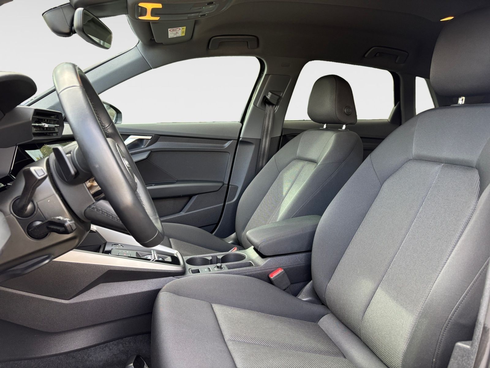 Audi A3 Sportback 35 1.5 TFSI S-tronic S-line S-troni