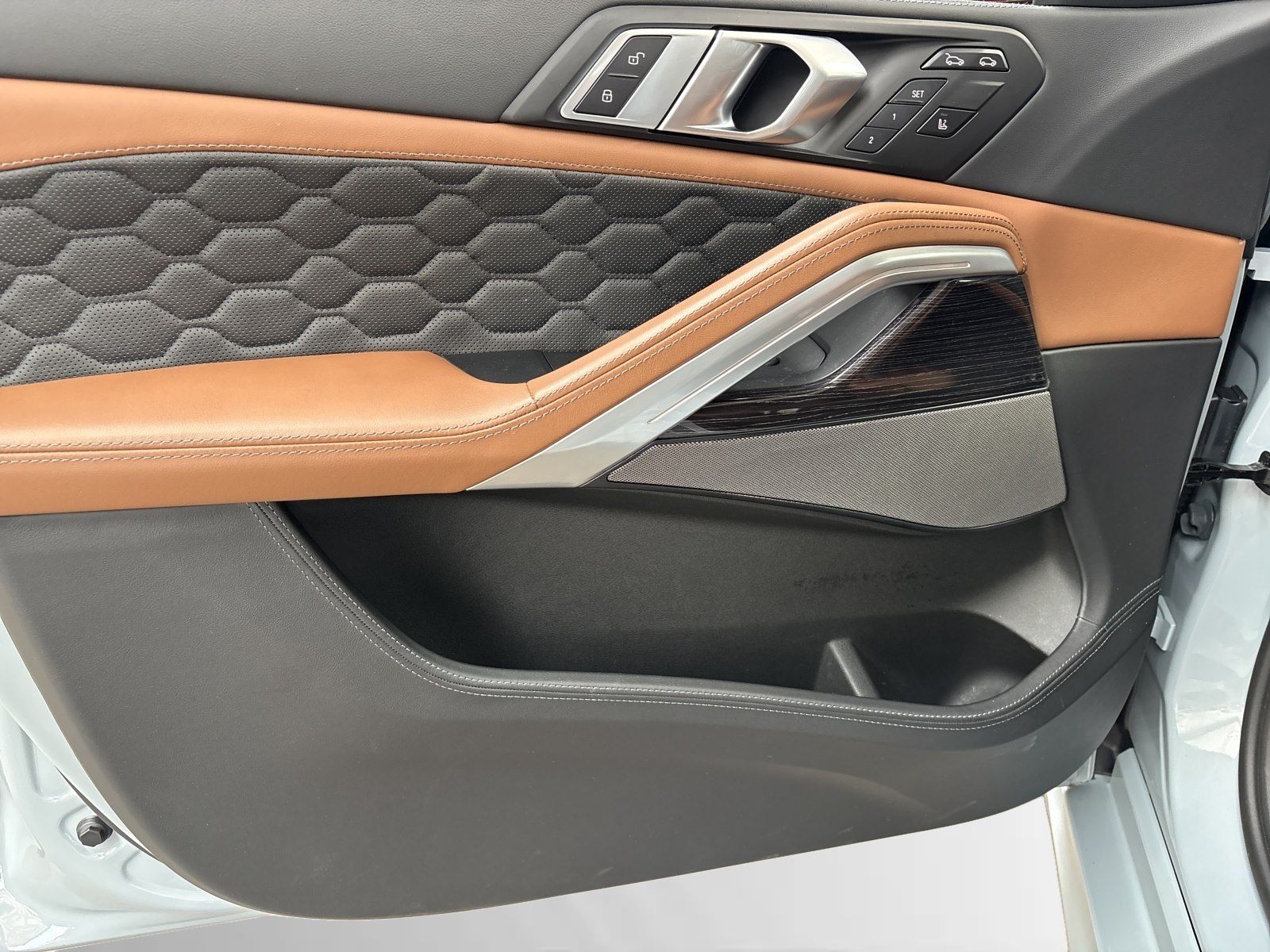 BMW X6 M Competition Inkl. € 1.190 Zubehörbonus* AHK