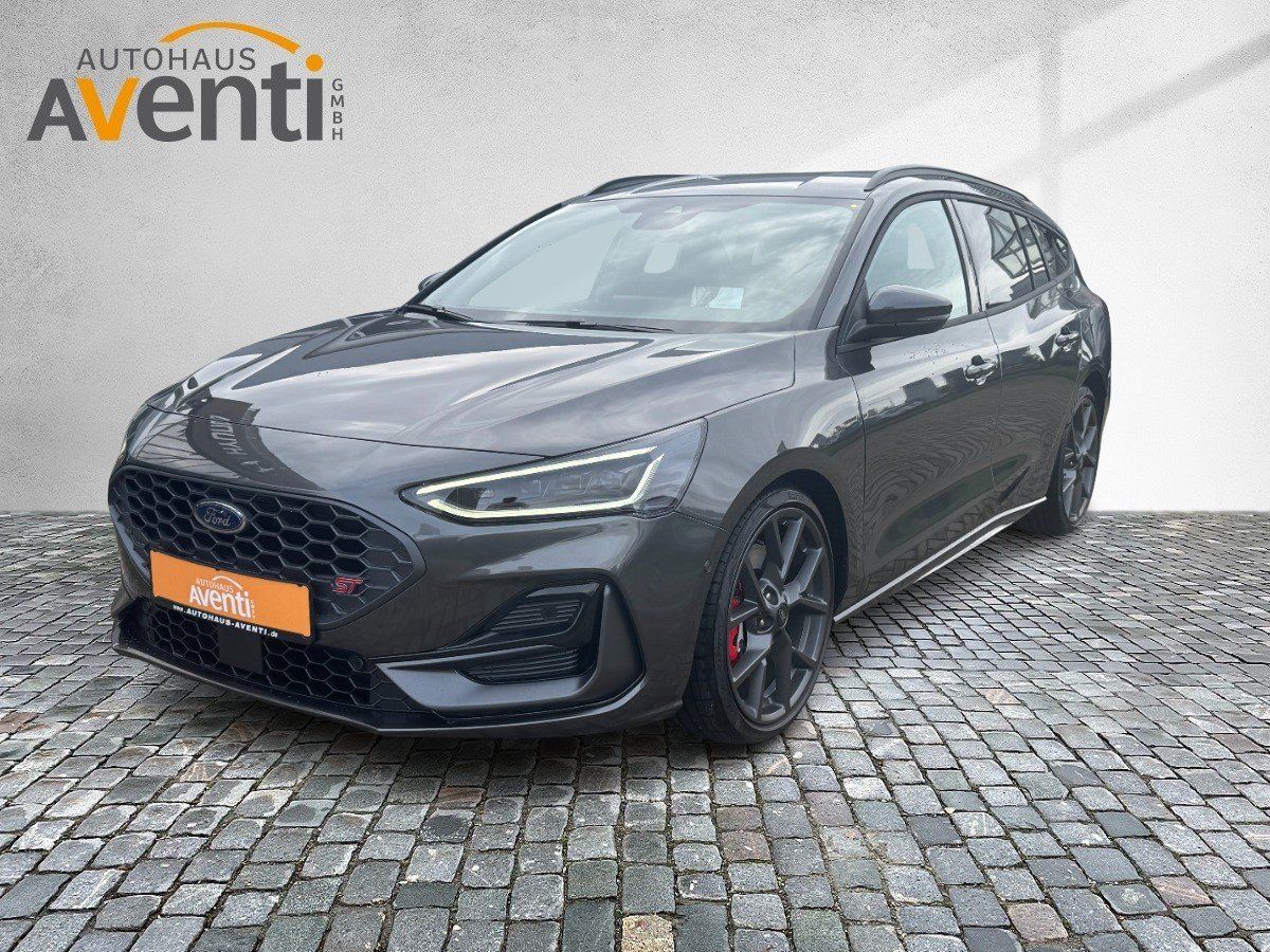 Ford Focus Turnier ST X *LED*Navi*Fahrer-Assistenzpak
