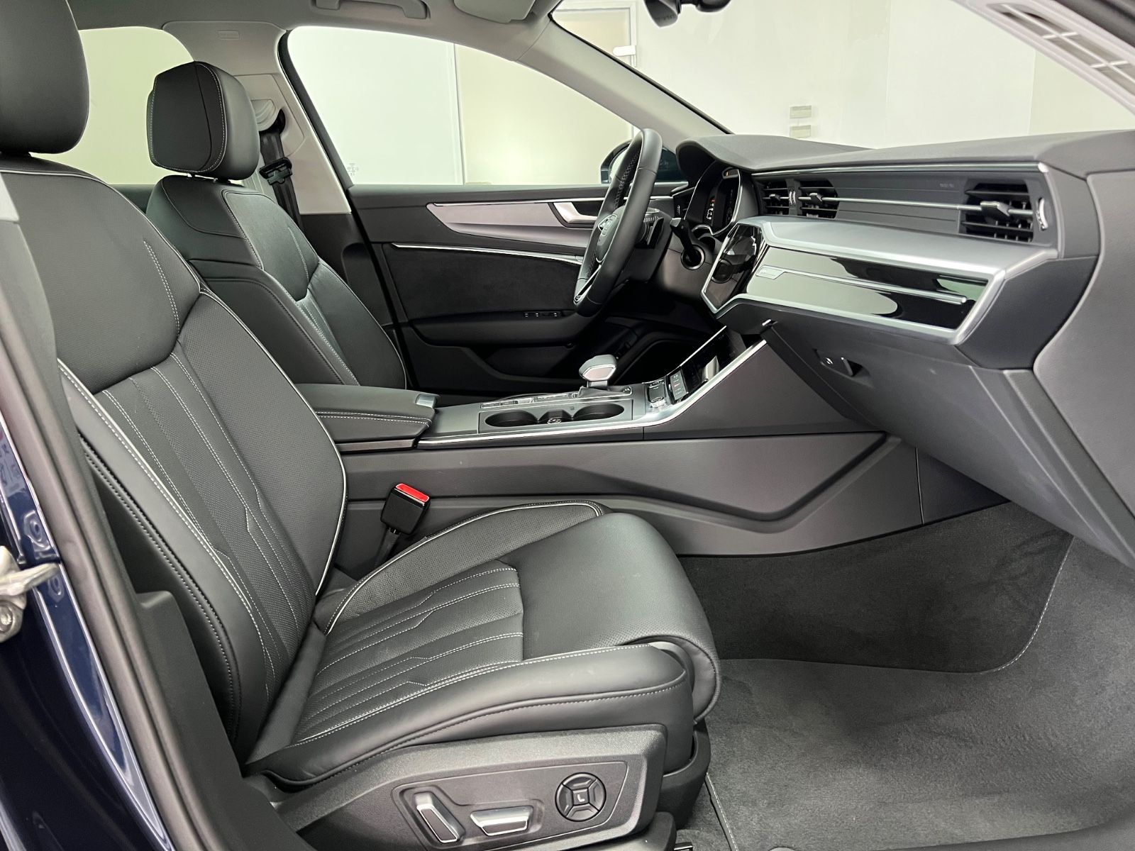 Audi A6 Lim. 45 TFSI advanced - Samsaru's Car Outlet