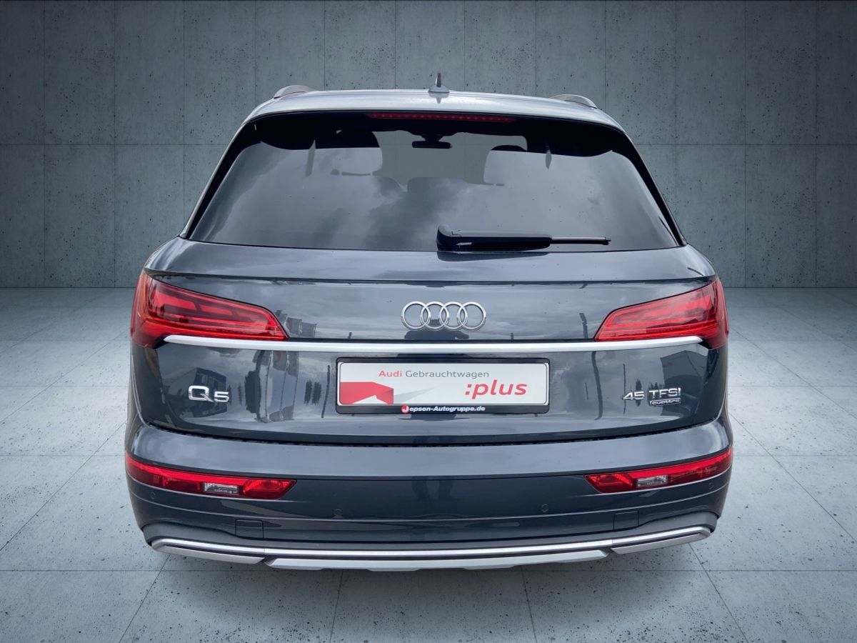 Audi Q5 SUV advanced 45 TFSI qu. S tr. - Samsaru's Car Outlet