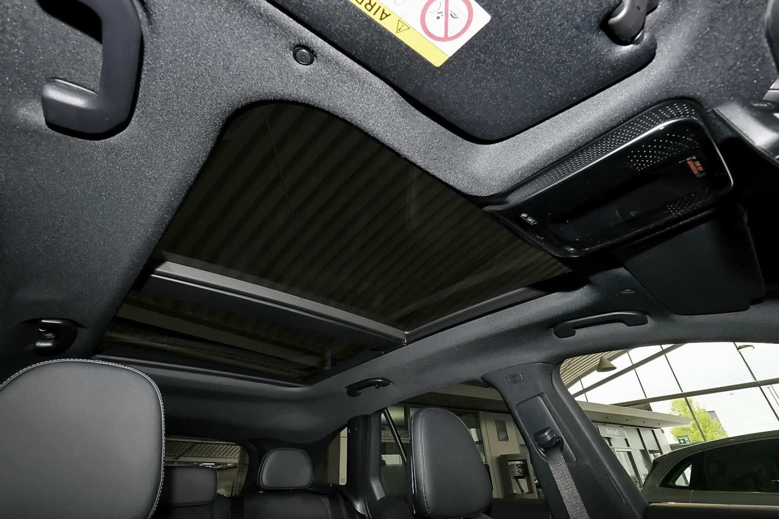 Mercedes-Benz GLC 300 de 4M AMG MBUX+360°+Pano+DIG-LED+Distro