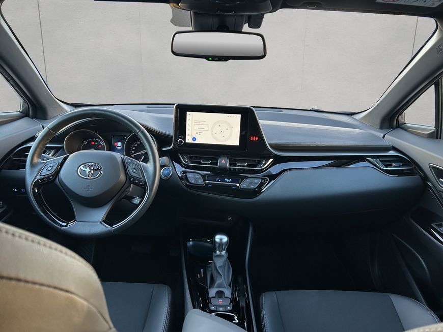 Toyota C-HR 2.0 Hybrid Team Deutschland