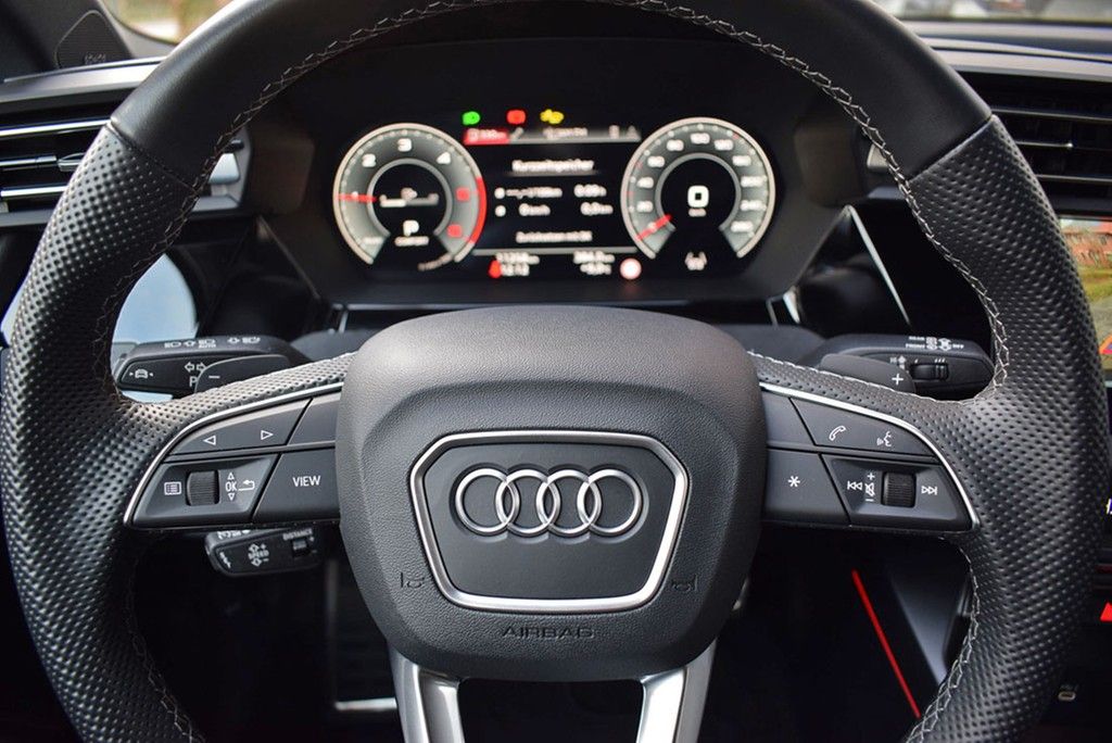 Audi A3 Allstreet 35 TDI S-tr. *S-line*Matrix*HuD*
