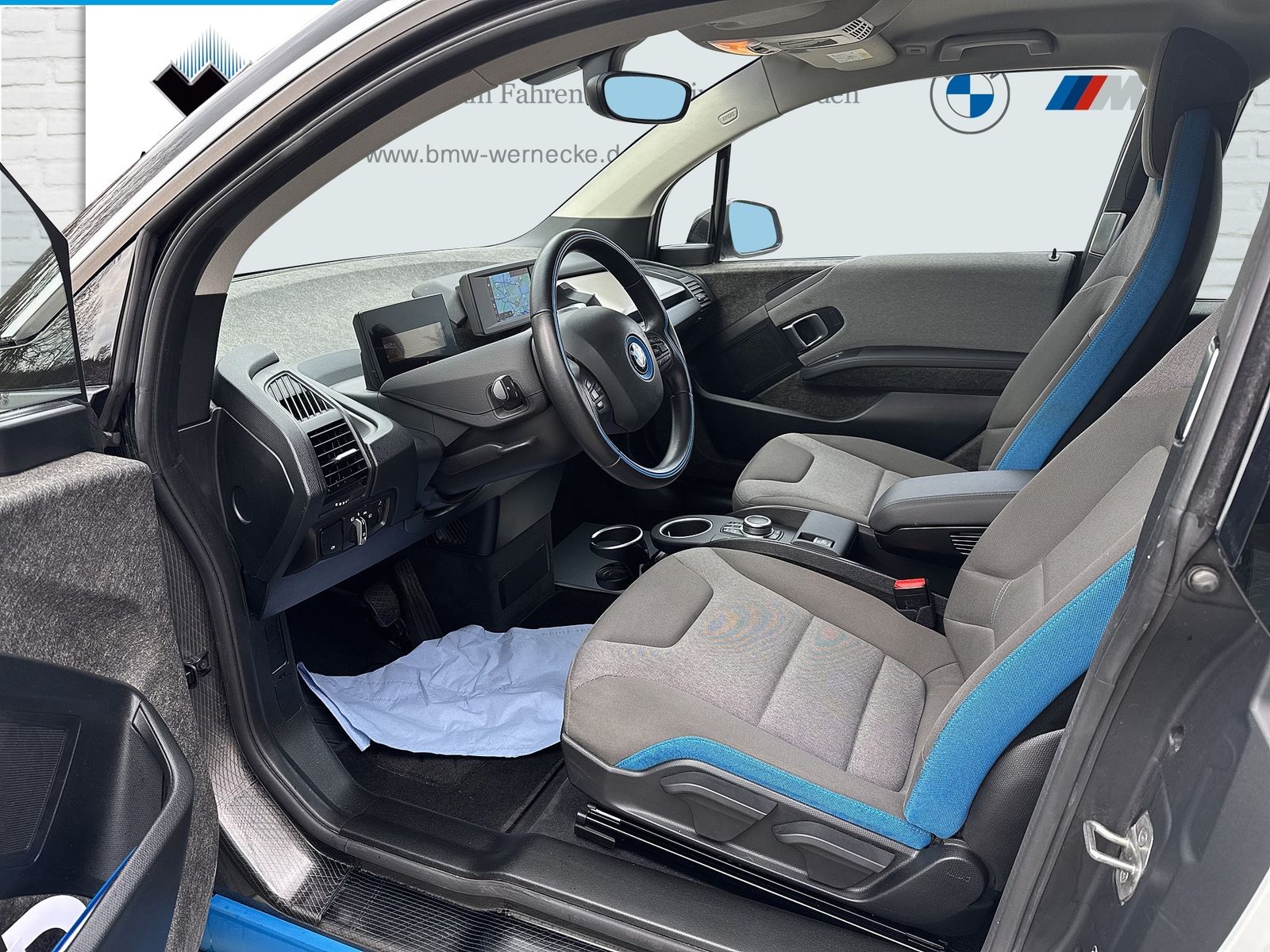 BMW i3 120Ah - Samsaru's Car Outlet