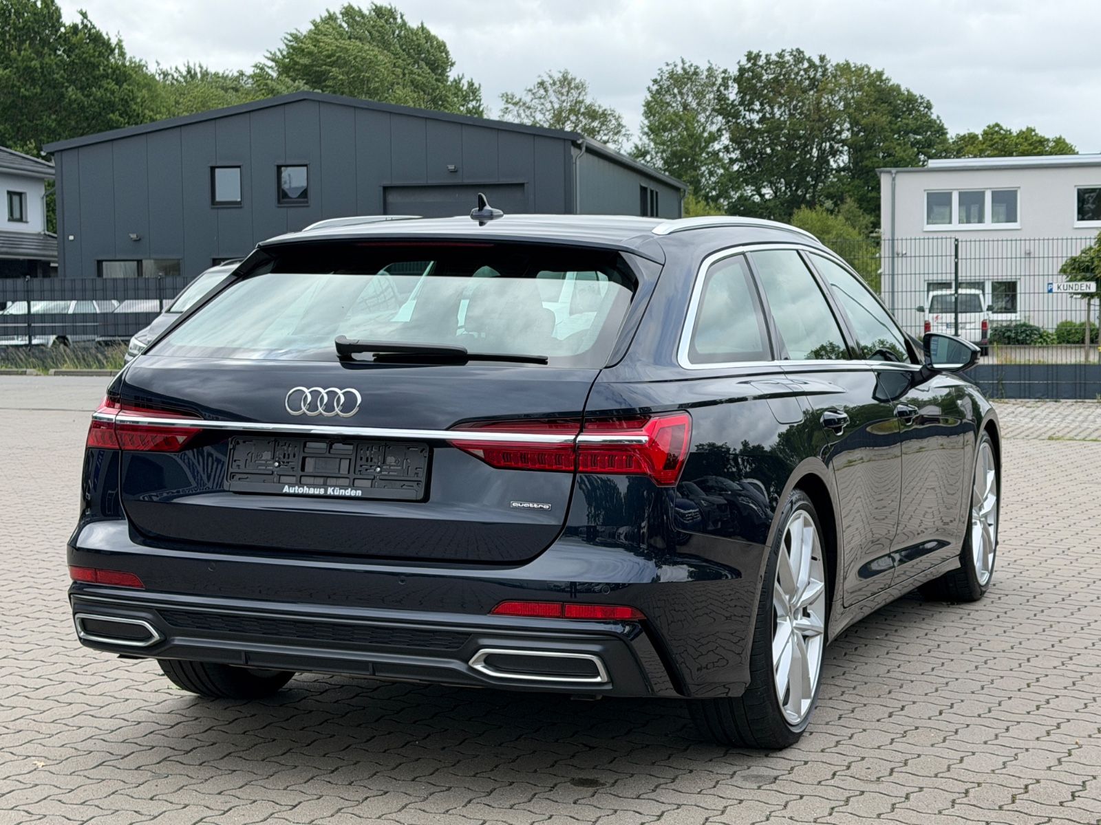 Audi A6 45 TFSI S-Line °StdHz°Matrix°R-Kamera°AHK°HUP