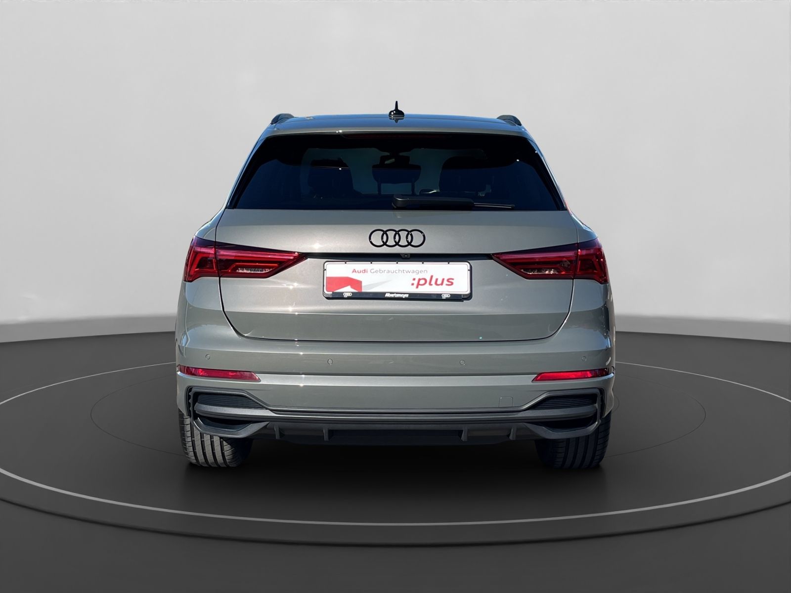 Audi Q3 35 TDI S-LINE+LED+NAVI+PANO