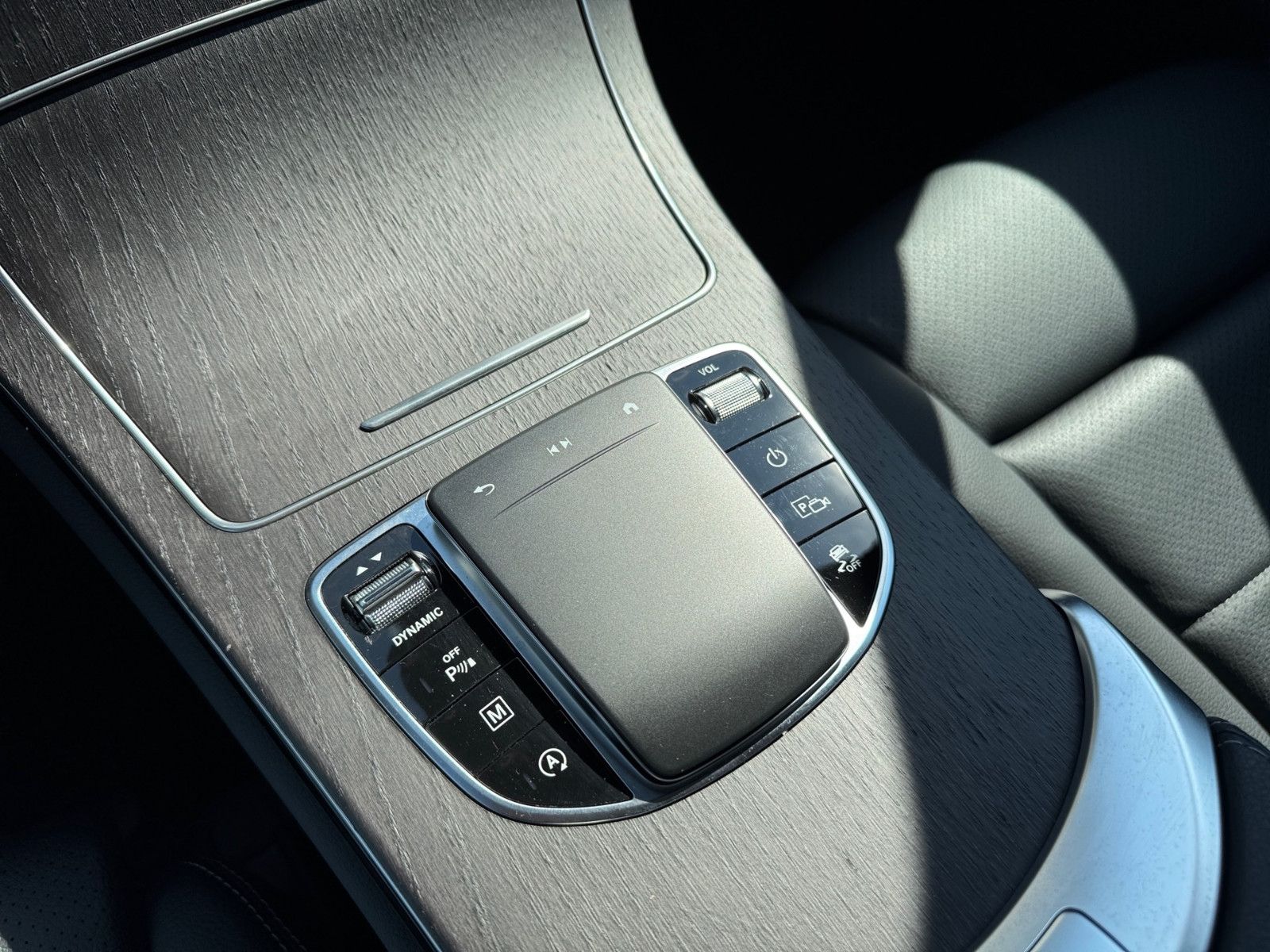 Mercedes-Benz GLC 400d 4Matic AMG-Line - Samsaru's Car Outlet