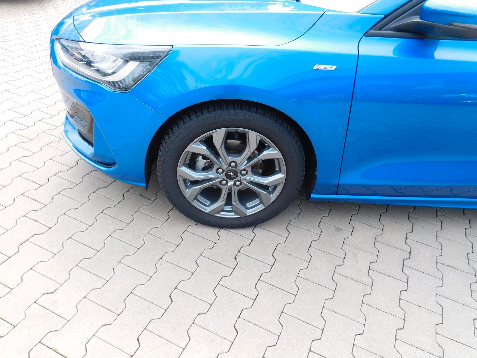 Ford Focus Turnier 1.0 EcoBoost Aut. ST-Line X*4J.GAR