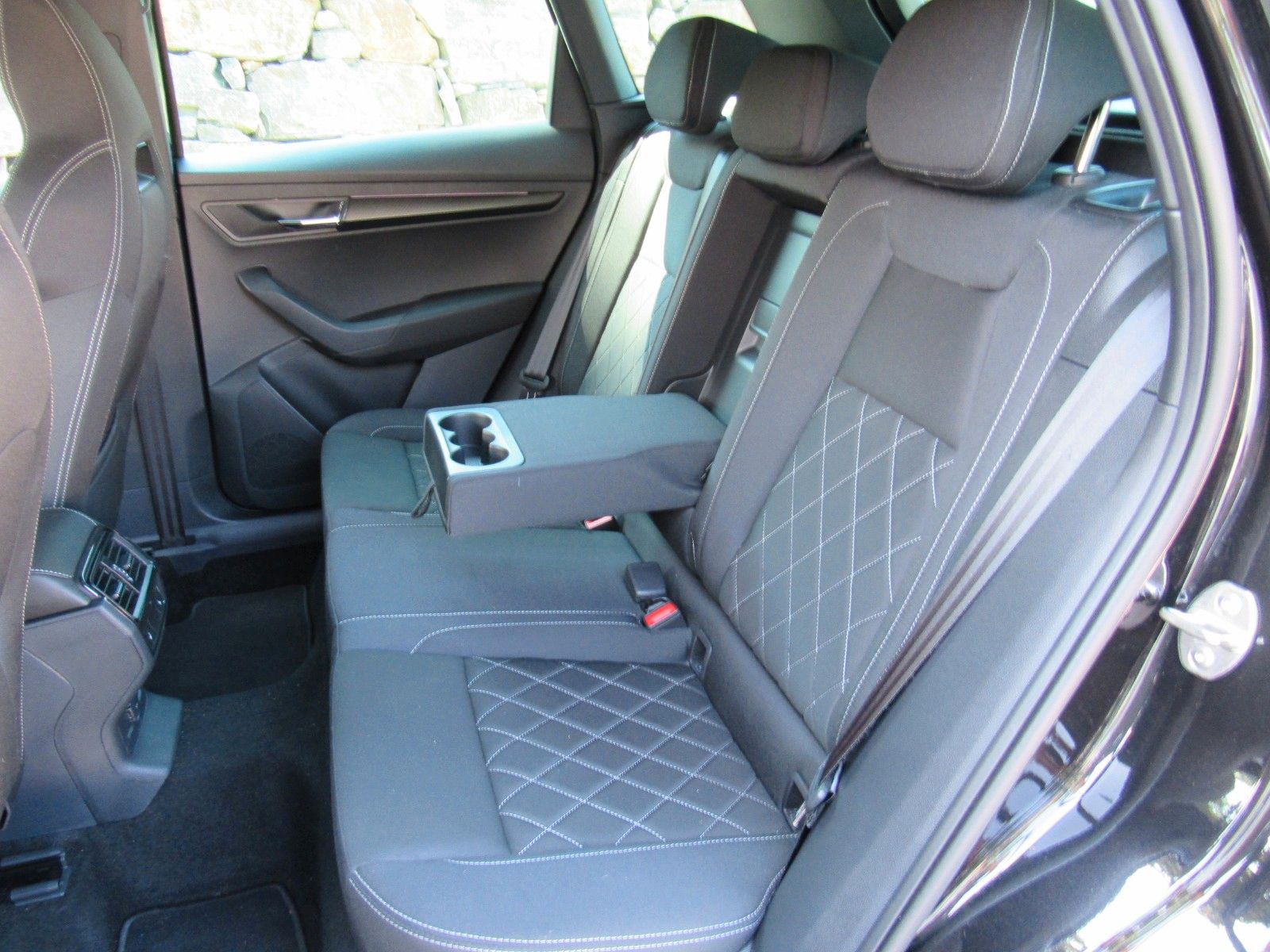 Skoda Karoq 2.0l TDI DSG 4x4 Sportline AHK 360° CANTON