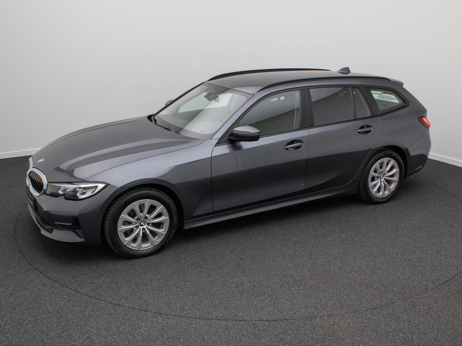 BMW 320d Advantage - Samsaru's Car Outlet