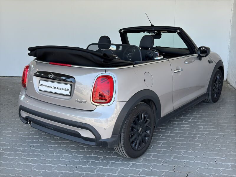 MINI Cooper Cabrio - Samsaru's Car Outlet