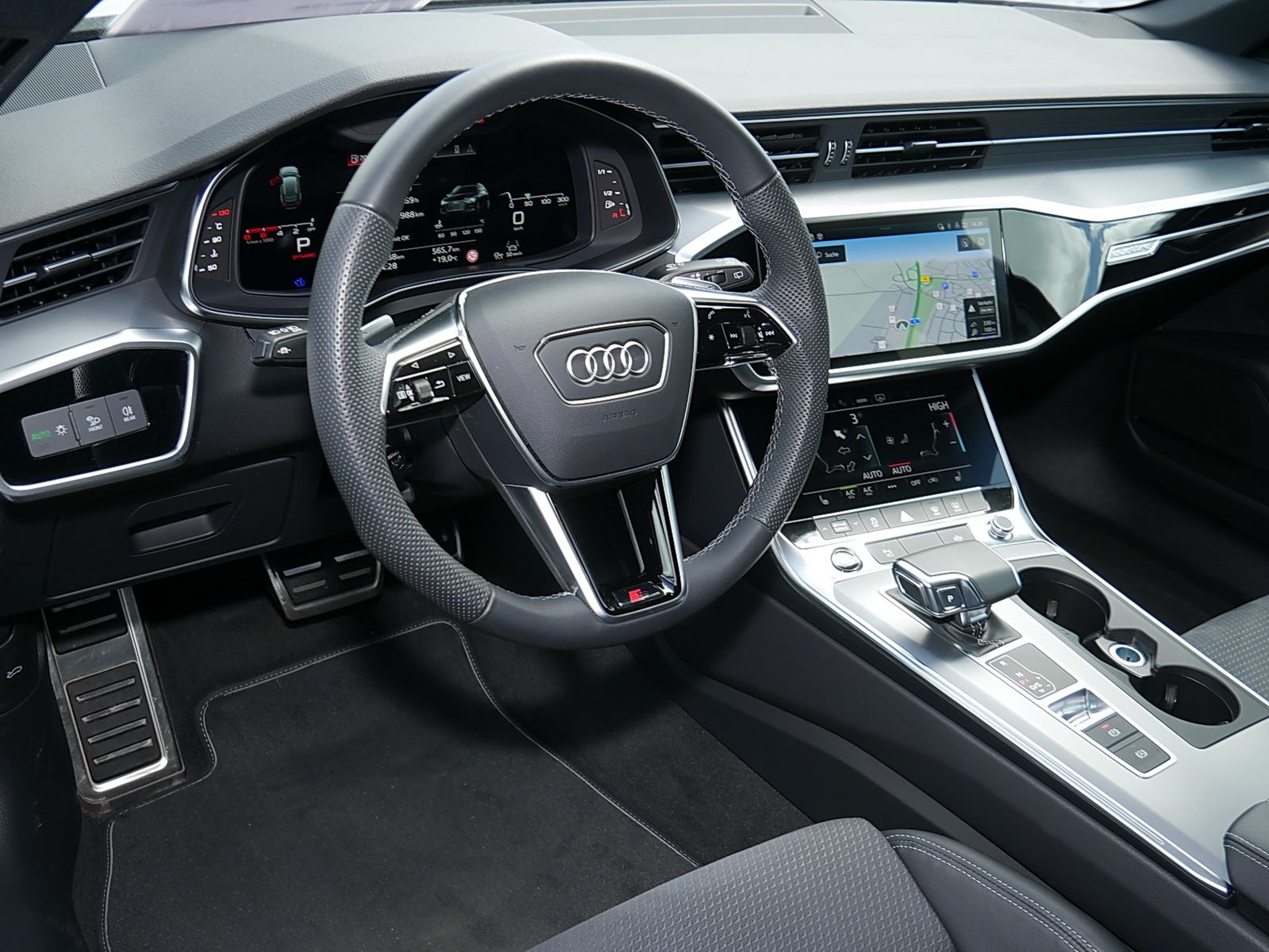Audi A6 Avant 55 TFSI quattro S Line - Samsaru's Car Outlet