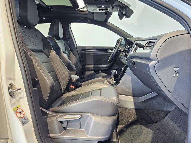 Volkswagen T-Roc R 4M Black - Samsaru's Car Outlet