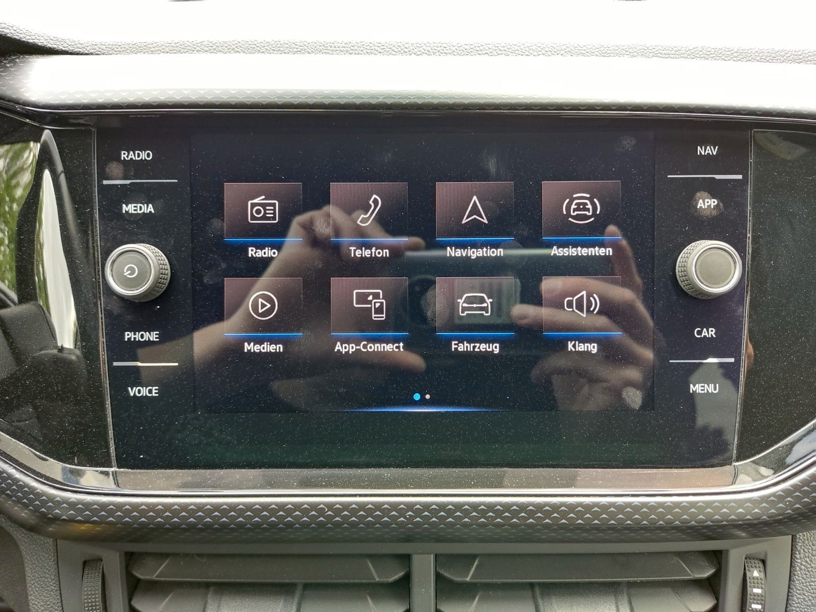Volkswagen T-Cross 1.0 TSI UNITED - Samsaru's Car Outlet