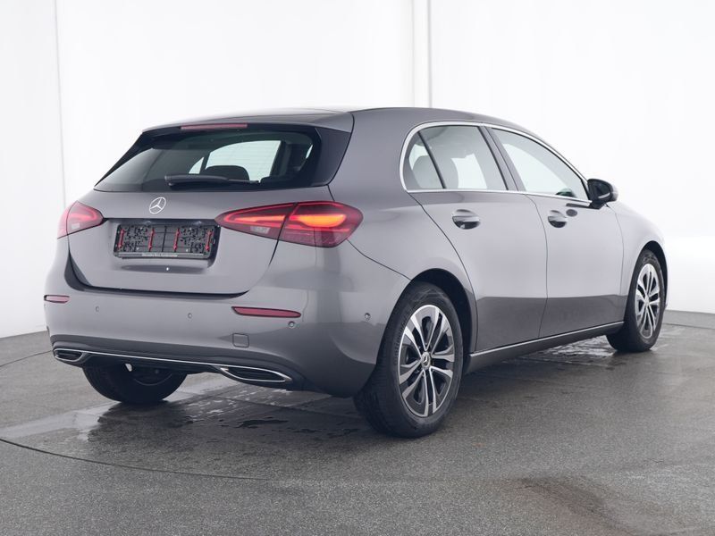 Mercedes-Benz A 180 Progressive - Samsaru's Car Outlet