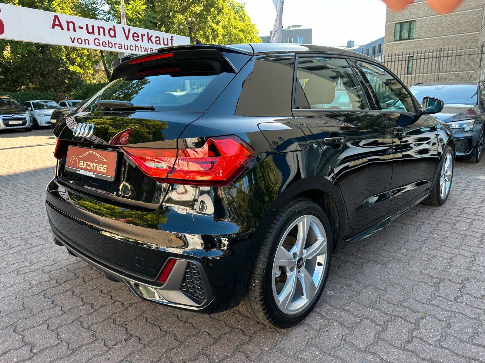 Audi A1 30 TFSI S line*LEDER*NAVI*SHZ*LED*MMI*APS+