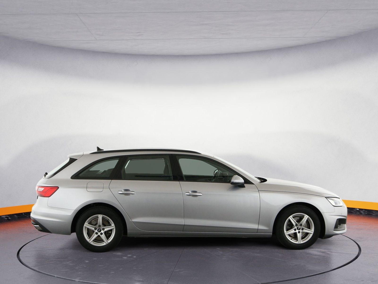 Audi A4 Avant 35 TDI S tronic - Samsaru's Car Outlet