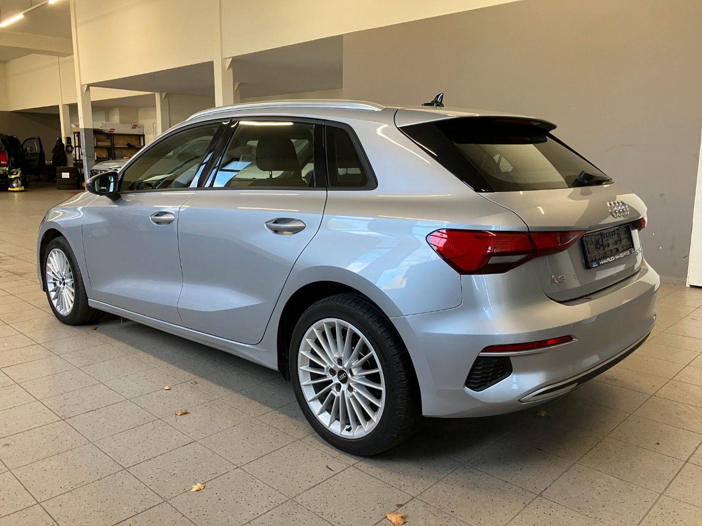 Audi A3 Sportback 30 TFSI Advanced S tronic AHK*Drive