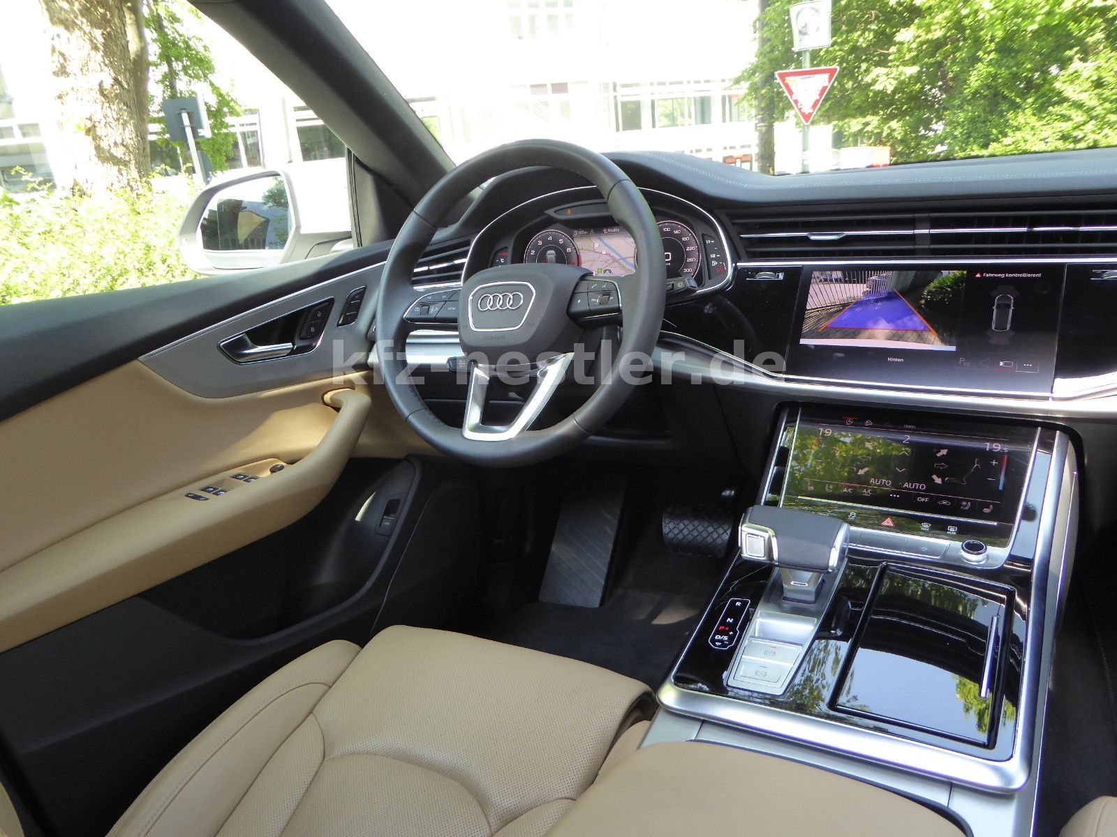 Audi Q8 55 TFSI S Line - Samsaru's Car Outlet