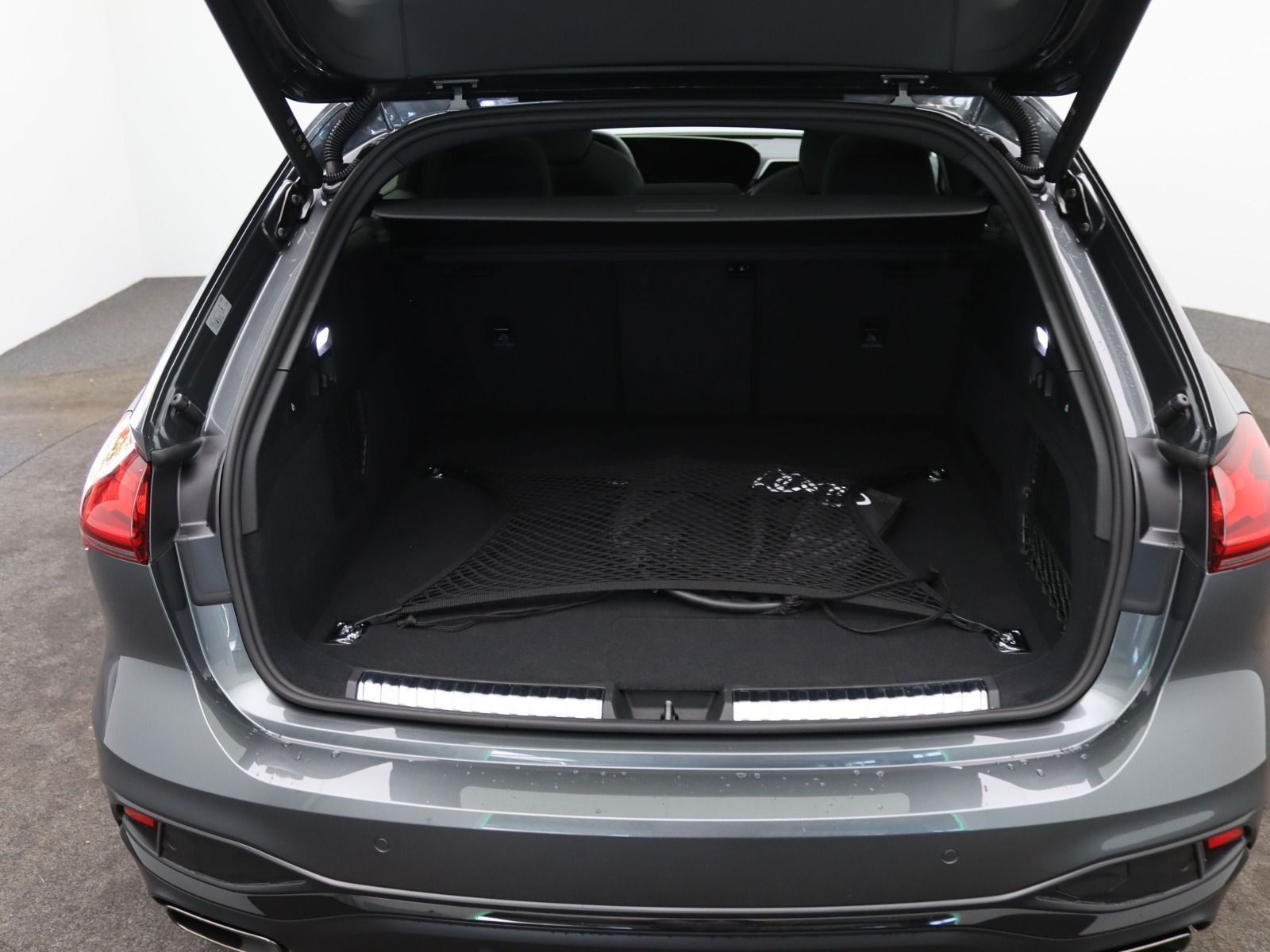 Audi A5 Avant e-hybrid S-Line quattro/ Pano, Tech pro