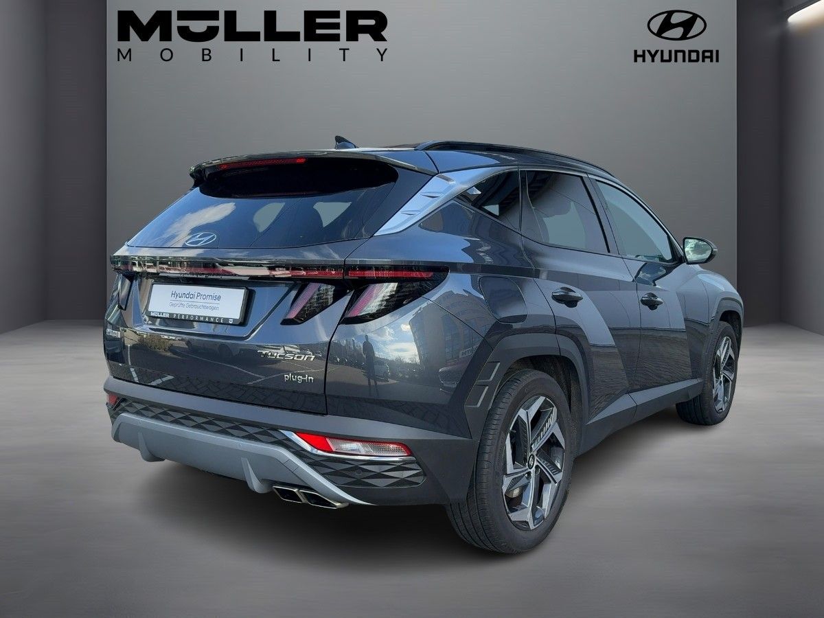 Hyundai TUCSON 1.6 T-GDI Trend - Samsaru's Car Outlet