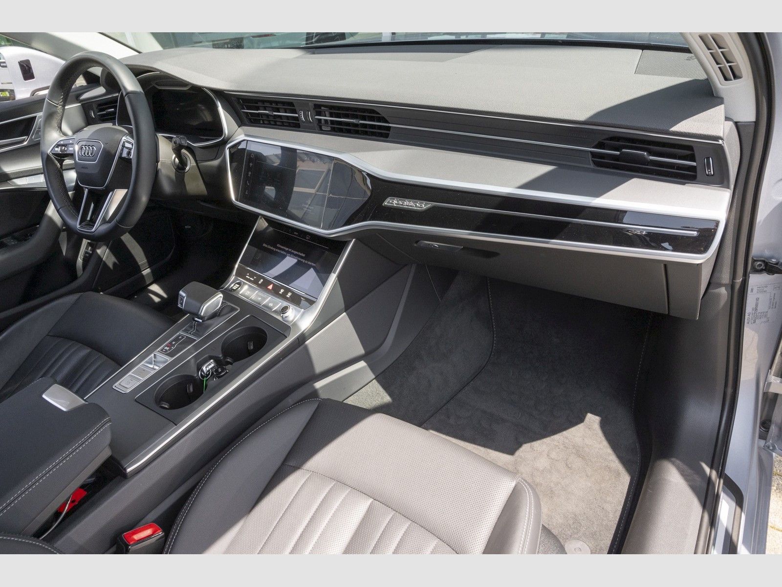 Audi A6 Avant 40 TDI quattro advanced - Samsaru's Car Outlet