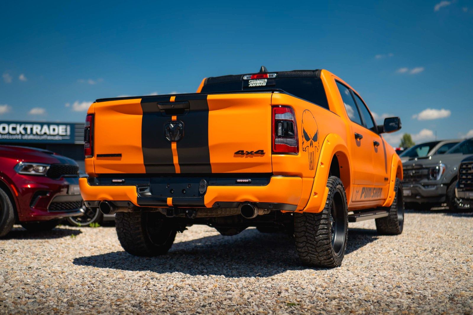 Dodge RAM 5.7 V8 HEMI 4x4 OFFROAD Night PUNISHER 19%