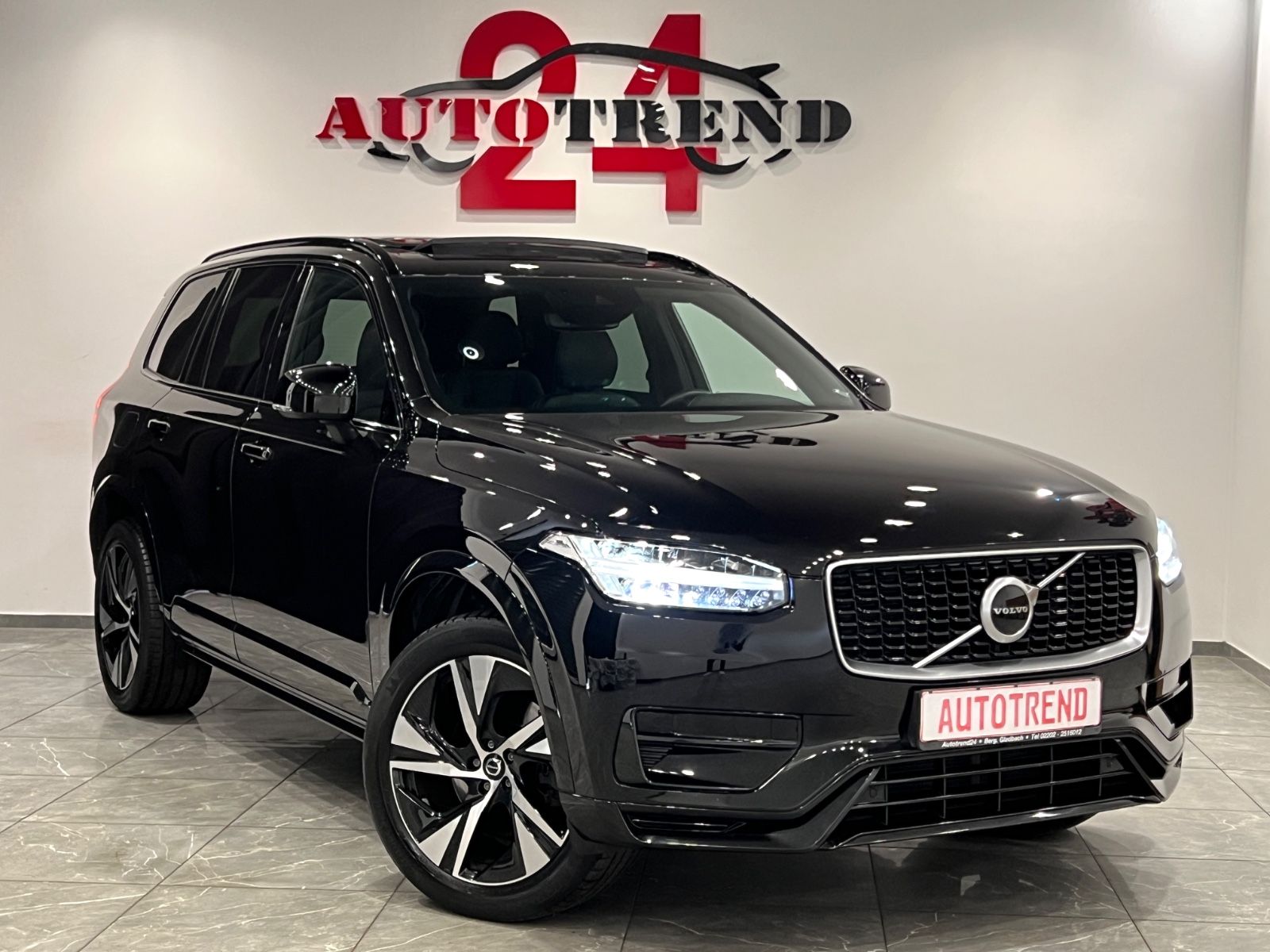 Volvo XC90 R Design AWD - Samsaru's Car Outlet