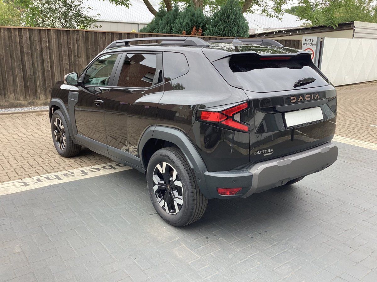 Dacia Duster Extreme Hybrid - Samsaru's Car Outlet