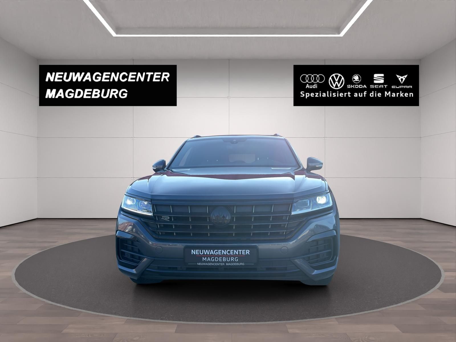 Volkswagen Touareg 3.0 V6 TDI R-LINE 4x4*LUFTFEDERUNG*PANO*