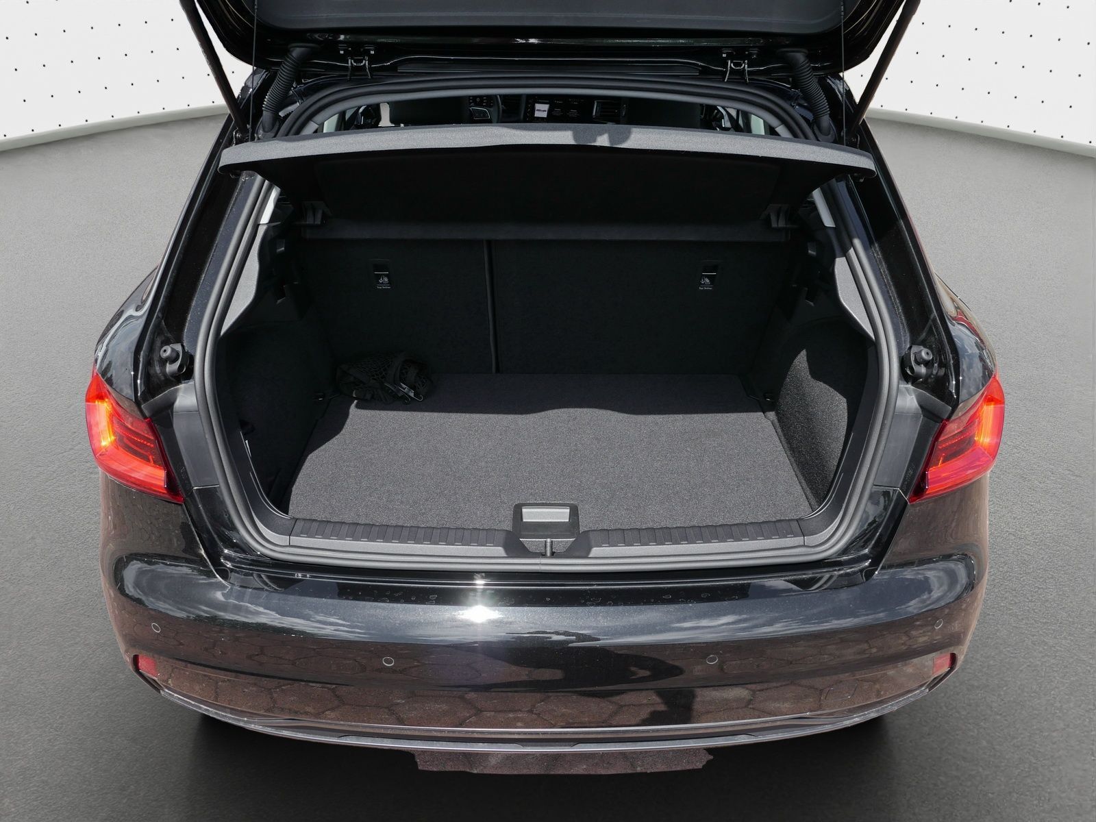 Audi A1 Sportback advanced 25 TFSI - Samsaru's Car Outlet