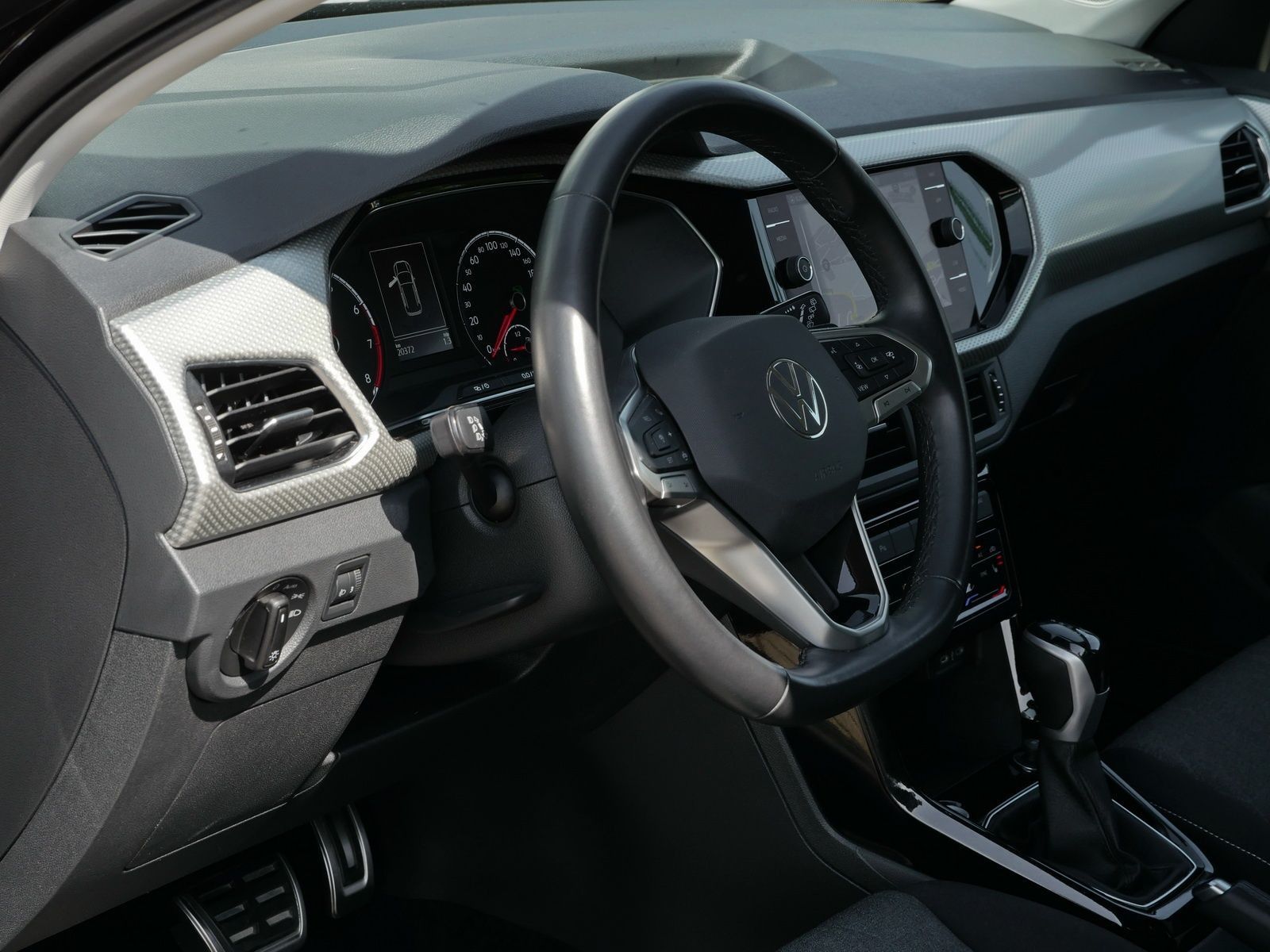 Volkswagen T-Cross Life Move 1.0 TSI - Samsaru's Car Outlet