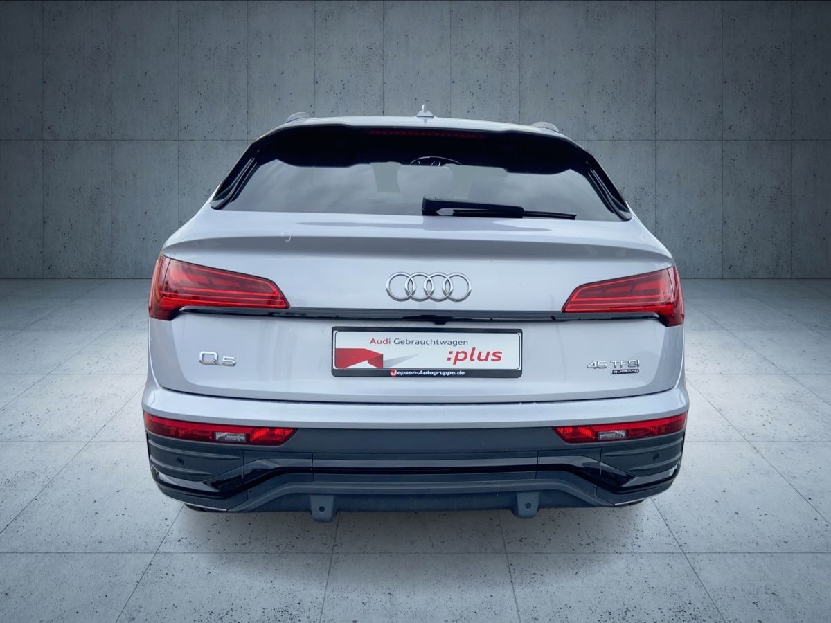 Audi Q5 Sportback S line 45 TFSI quattro S tronic - Samsaru's Car Outlet
