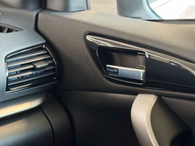 Mitsubishi Eclipse Cross Mitsubishi Plug-In Hybrid Plus MJ2