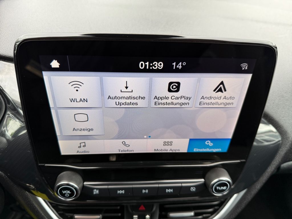 Ford Fiesta 1.0 EcoBoost Hybrid S&S Aut. - Samsaru's Car Outlet