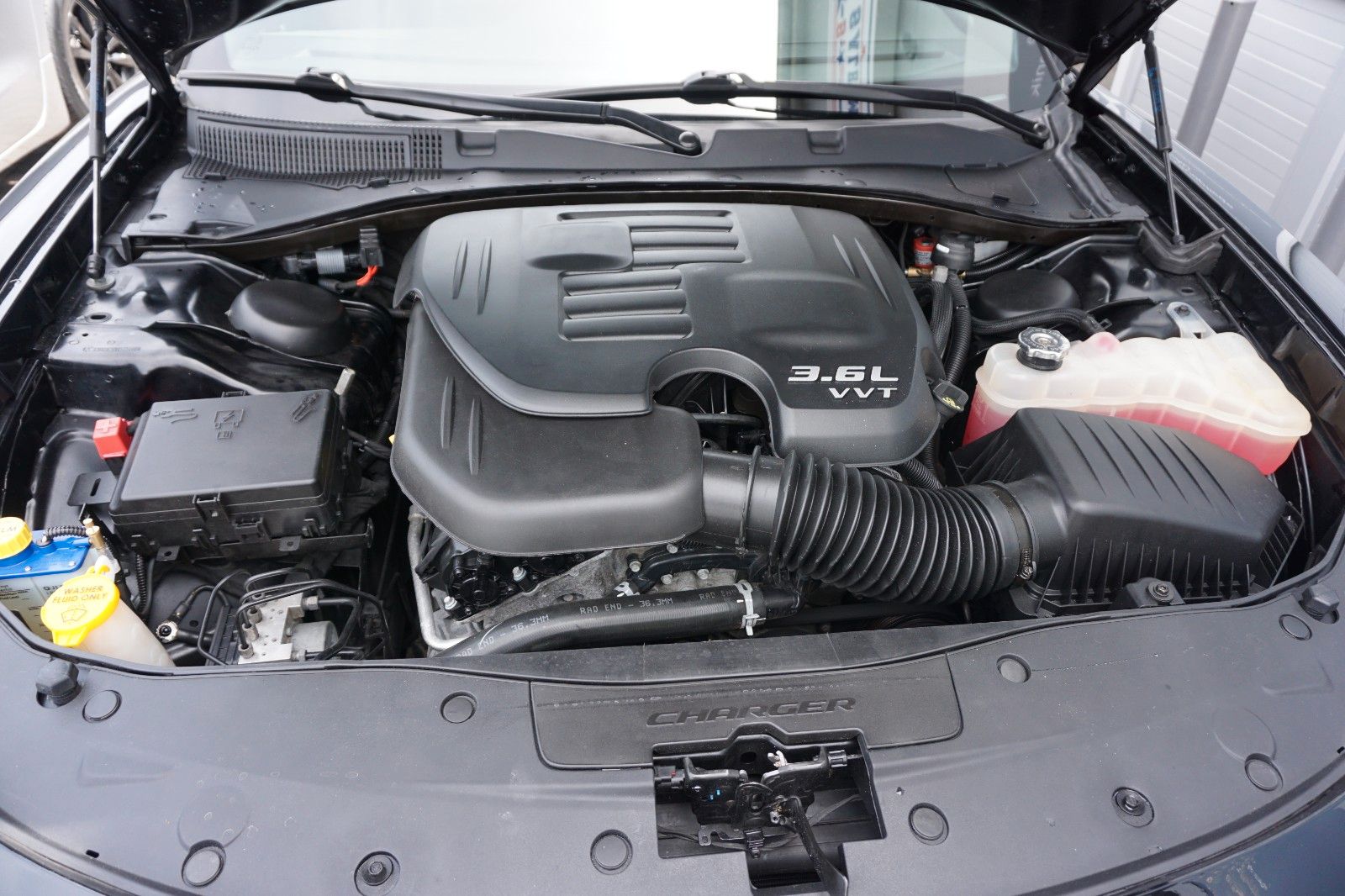 Dodge Charger 3.6L V6 *80L-LPG*Kam*WenigKM*TOP