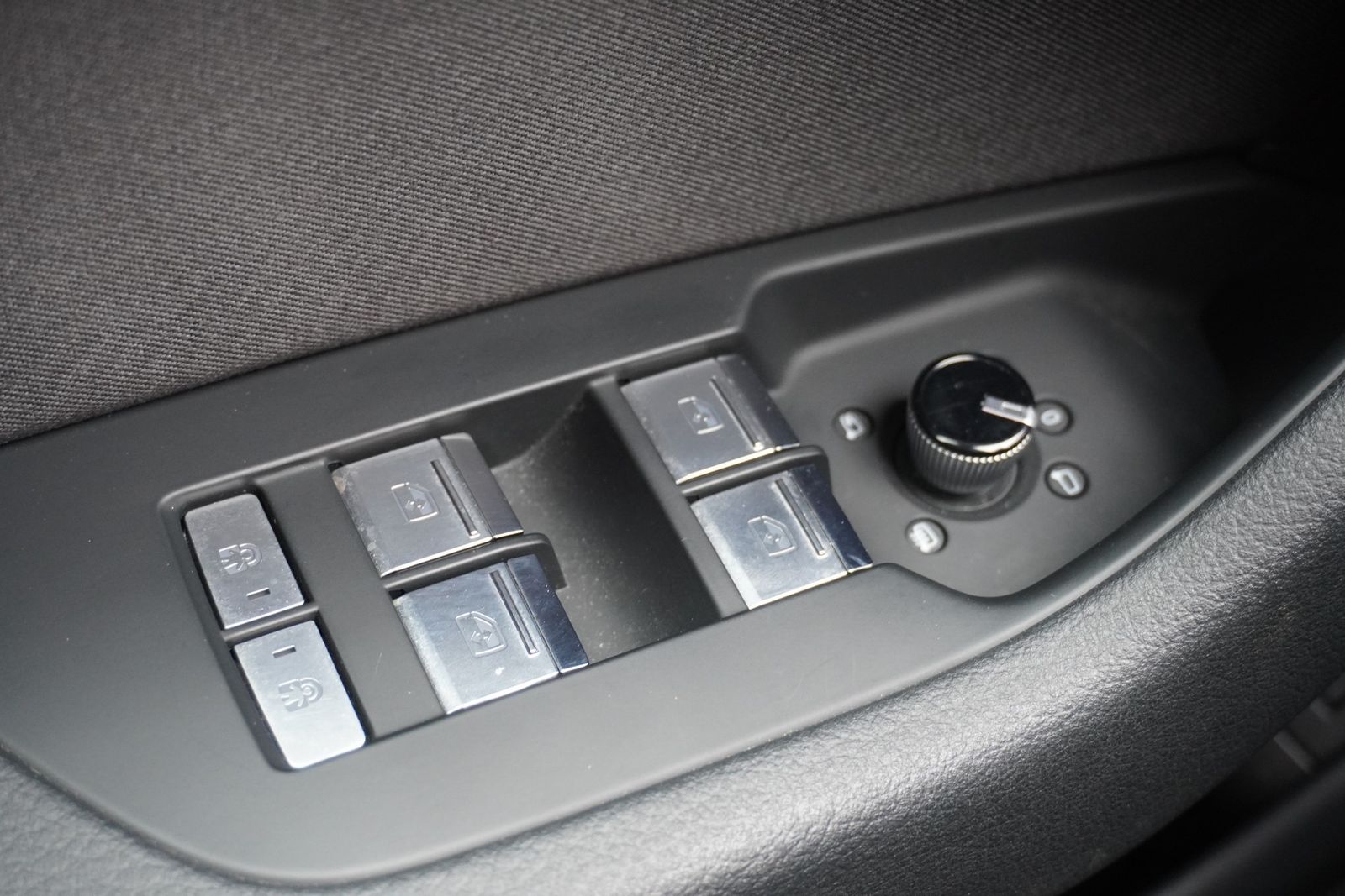 Audi A6 Avant 40 2.0 TDI quattro sport S-Tronic - Samsaru's Car Outlet